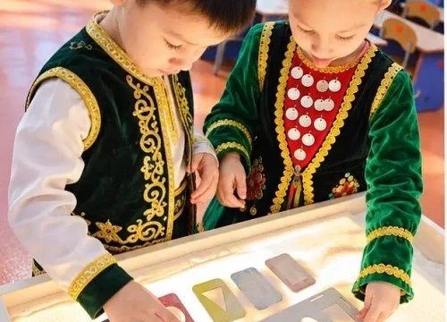Мы вместе: подведение итогов масштабной программы поддержки детей с РАС в Уфе и регионах